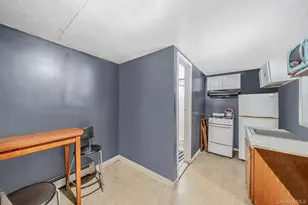 73 Olive St, Central Islip, NY 11722 - Photo 23