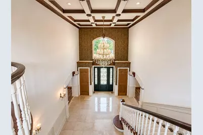 38 The Helm, East Islip, NY 11730 - Photo 7