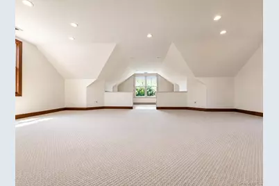 38 The Helm, East Islip, NY 11730 - Photo 31