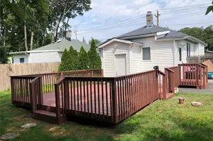 508 Michigan St, Ronkonkoma, NY 11779 - Photo 15