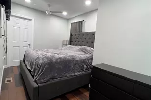 508 Michigan St, Ronkonkoma, NY 11779 - Photo 9