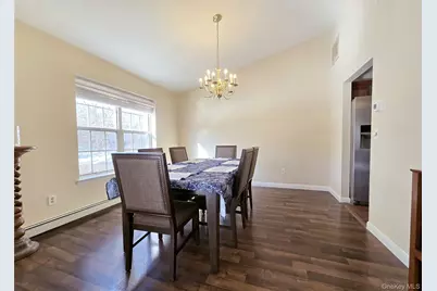 29 Pine Street, Port Jefferson, NY 11776 - Photo 7