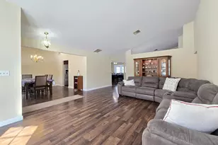 29 Pine St, Port Jefferson, NY 11776 - Photo 9