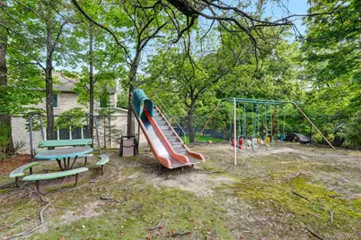 305 S Grandview Avenue, Monsey, NY 10952 - Photo 43