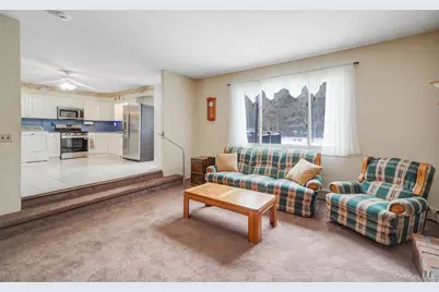 6 Noahs Path, Rocky Point, NY 11778 - Photo 17