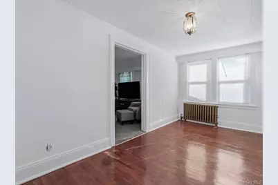 88-19 215th Street, Queens Village, NY 11427 - Photo 5