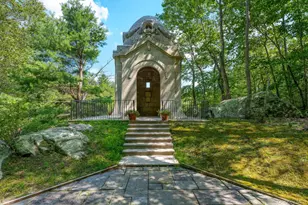 1233 Rock Rimmon Rd, Stamford, CT 06903 - Photo 43