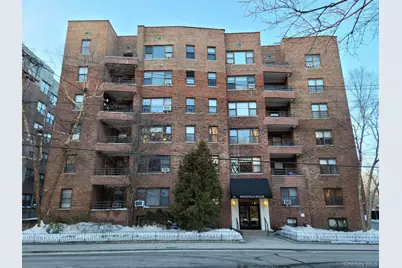 325 Main Street #5A, White Plains, NY 10601 - Photo 1