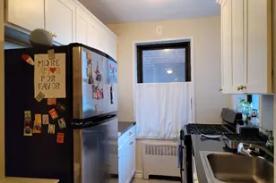 325 Main St, White Plains, NY 10601 - Photo 13