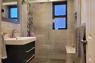 325 Main St, White Plains, NY 10601 - Photo 11