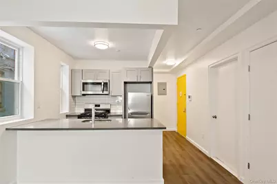 1047 Morris Avenue, Bronx, NY 10456 - Photo 27