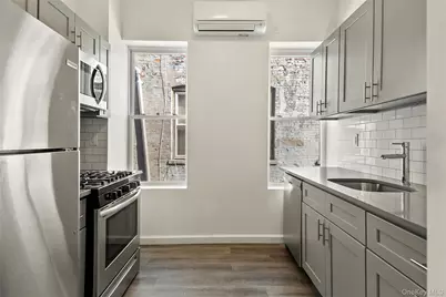 1047 Morris Avenue, Bronx, NY 10456 - Photo 29