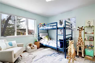 24 Hillcrest Ave, Roslyn, NY 11576 - Photo 15