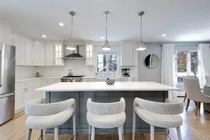 24 Hillcrest Ave, Roslyn, NY 11576 - Photo 7