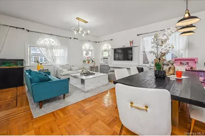1065 Stell Place, Bronx, NY 10469 - Photo 3