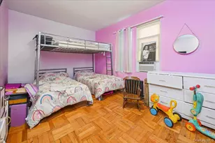 1065 Stell Pl, Bronx, NY 10469 - Photo 7