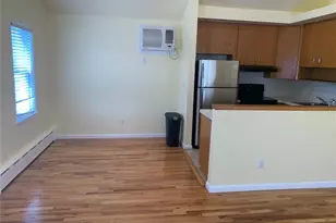 8 Hickory Rd, Port Washington, NY 11050 - Photo 3