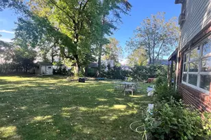 122 Rockaway Pkwy, Valley Stream, NY 11580 - Photo 9