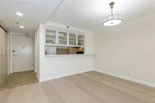 88 Cutter Mill Rd, Great Neck, NY 11021 - Photo 9