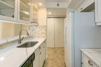 88 Cuttermill Road #418, Great Neck, NY 11021 - Photo 13