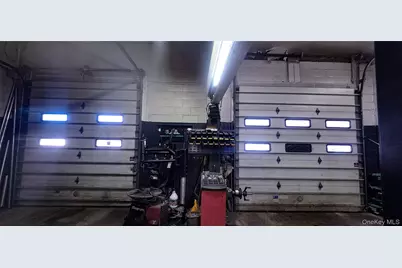 811 Violet Avenue, Hyde Park, NY 12538 - Photo 7