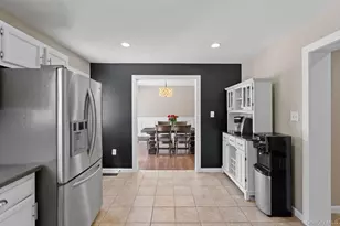 35 Wood St, Poughkeepsie, NY 12603 - Photo 17