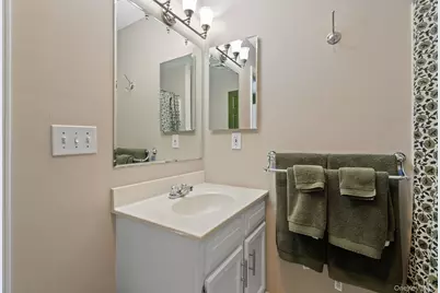 35 Wood Street, Poughkeepsie, NY 12603 - Photo 37