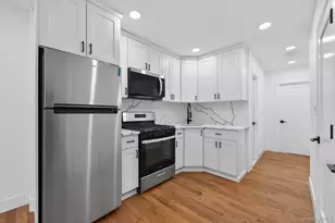 1368 East 100th Street, Brooklyn, NY 11236 - Photo 9