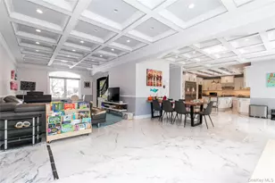 66 Essex Rd, Great Neck, NY 11023 - Photo 17