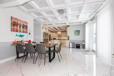 66 Essex Road, Great Neck, NY 11023 - Photo 9