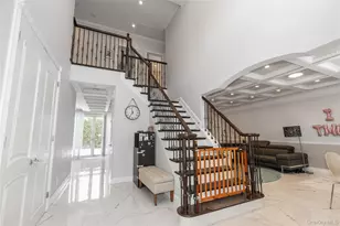 66 Essex Rd, Great Neck, NY 11023 - Photo 5