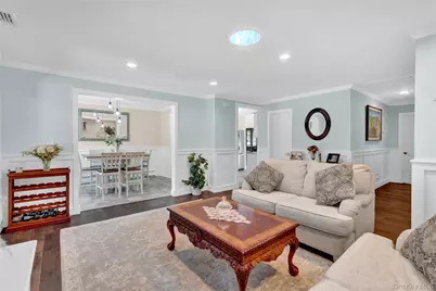 96 Brooksite Drive, Smithtown, NY 11787 - Photo 7