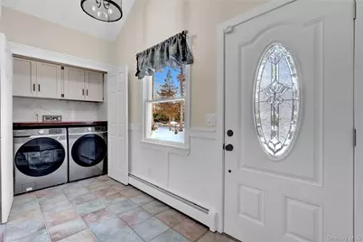 96 Brooksite Drive, Smithtown, NY 11787 - Photo 3