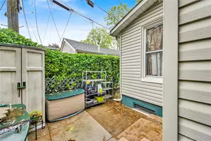 9 Magnolia Pl, Bronx, NY 10465 - Photo 1