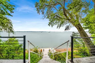 9 Magnolia Pl, Bronx, NY 10465 - Photo 13