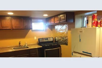 13107 107th Avenue, Richmond Hill, NY 11419 - Photo 27