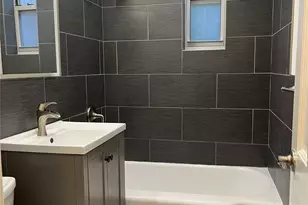 5425 Valles Ave, Bronx, NY 10471 - Photo 7