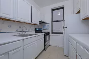 340 E Mosholu Pkwy S, Bronx, NY 10458 - Photo 7