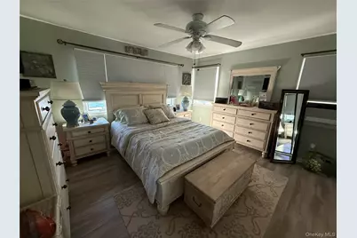 109 Elliot Street, South Merrick, NY 11566 - Photo 21