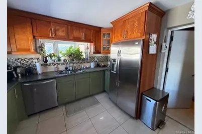 109 Elliot Street, South Merrick, NY 11566 - Photo 11