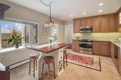 18 Hayrake Lane, Chappaqua, NY 10514 - Photo 11