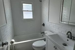 253 W Market St, Long Beach, NY 11561 - Photo 9
