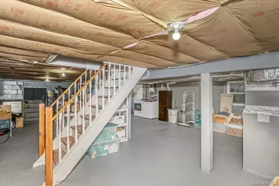 815 S 4th Street, Lindenhurst, NY 11757 - Photo 27