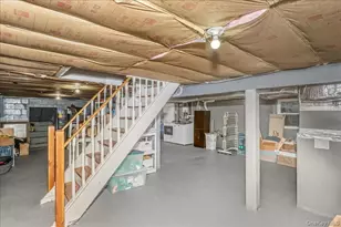 815 S 4th St, Lindenhurst, NY 11757 - Photo 27