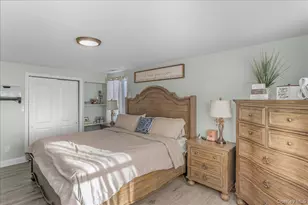 815 S 4th St, Lindenhurst, NY 11757 - Photo 19