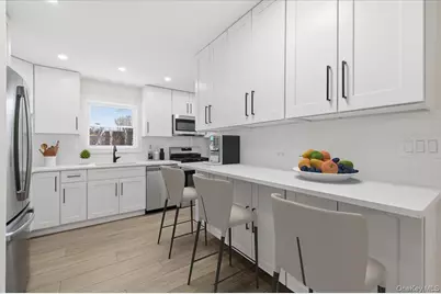 23 Peters Avenue, Hempstead, NY 11550 - Photo 9