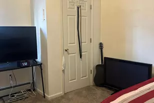 3208 Ely Ave, Bronx, NY 10469 - Photo 9