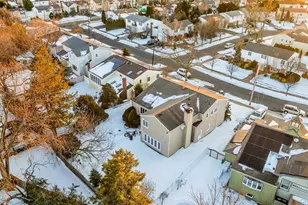 1981 Cynthia Ln, Merrick, NY 11566 - Photo 35