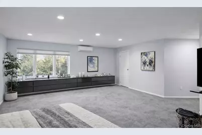 1981 Cynthia Lane, Merrick, NY 11566 - Photo 17