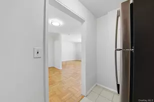 266 Pelham Rd, New Rochelle, NY 10805 - Photo 19